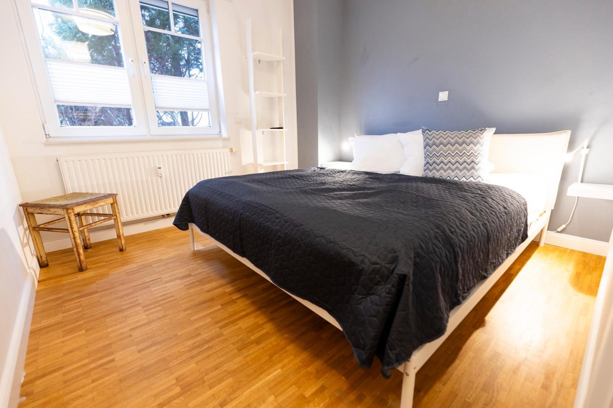 Smartfewo - Home - Zentral - Terrasse - Parkplatz Ольденбург Экстерьер фото
